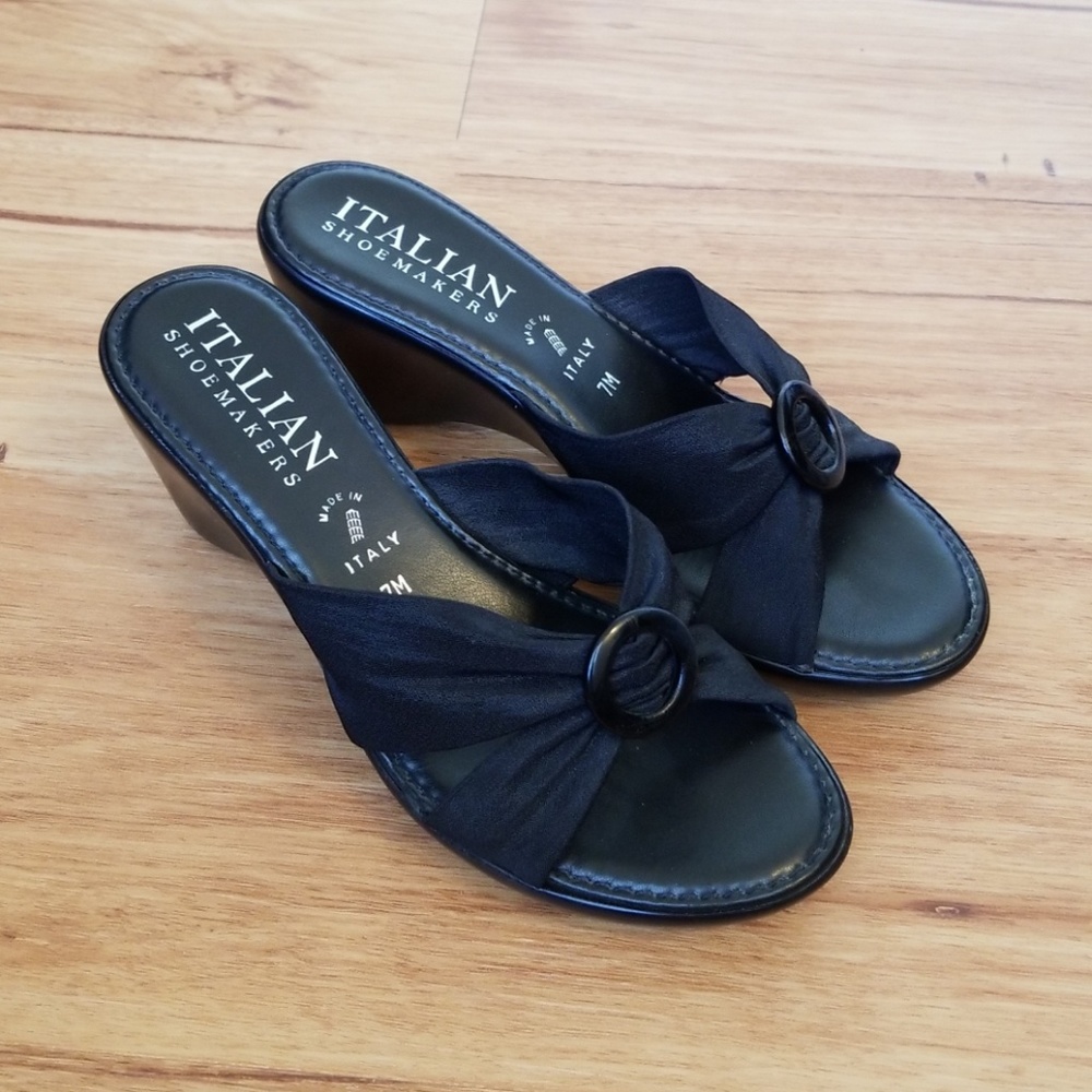 Italian Shoemakers Black Wedge